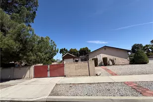 26205 Lodgepole, Hemet, CA 92544 - Photo 3
