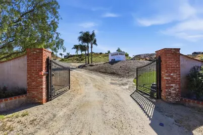 17041 Frankland, Riverside, CA 92504 - Photo 9