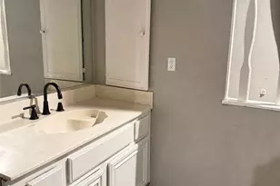 995 Pomona Road, Corona, CA 92882 - Photo 17