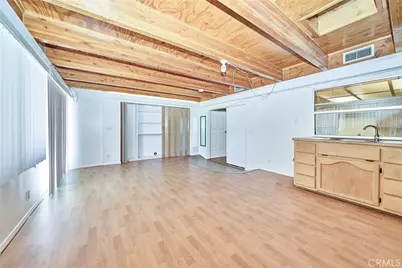 10007 Victor Street, Hesperia, CA 92345 - Photo 13