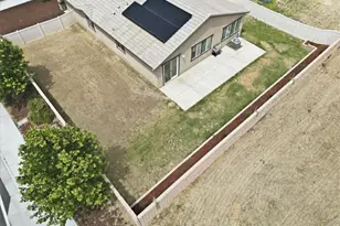 27876 Solitude Ave, Moreno Valley, CA 92555 - Photo 35