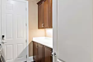 689 Crystal Mountain, Riverside, CA 92506 - Photo 37