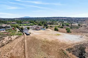 6355 Cresthaven, Riverside, CA 92506 - Photo 67