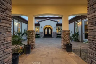 6355 Cresthaven, Riverside, CA 92506 - Photo 15