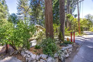 24098 Skyland, Crestline, CA 92325 - Photo 47