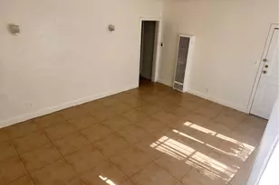 6812 S Hoover, Los Angeles, CA 90044 - Photo 29
