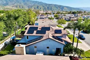 5392 Bullpen Dr, Fontana, CA 92336 - Photo 5