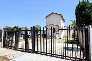 11154 Towne, Los Angeles, CA 90061 - Photo 3