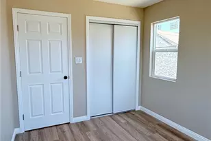 11154 Towne, Los Angeles, CA 90061 - Photo 41