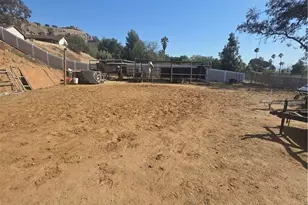 7600 Live Oak, Jurupa Valley, CA 92509 - Photo 23