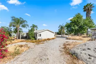 18420 Decker, Perris, CA 92570 - Photo 5