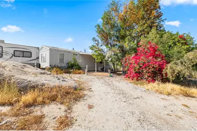 18420 Decker, Perris, CA 92570 - Photo 3