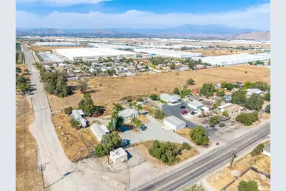 18420 Decker, Perris, CA 92570 - Photo 7