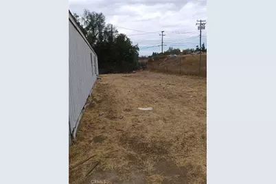 18420 Decker, Perris, CA 92570 - Photo 11