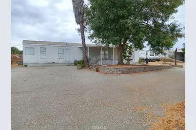 18420 Decker, Perris, CA 92570 - Photo 13