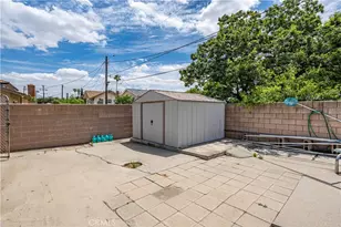 2731 W Victoria St, Rialto, CA 92376 - Photo 31