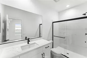 102 Sorrel Ct, Burbank, CA 91506 - Photo 7