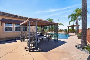 7452 Breckenridge Dr, Riverside, CA 92506 - Photo 43