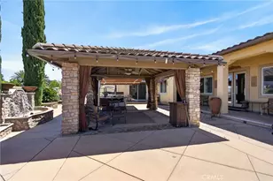 7452 Breckenridge Dr, Riverside, CA 92506 - Photo 41