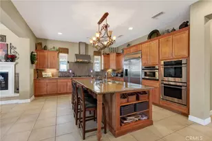 7452 Breckenridge Dr, Riverside, CA 92506 - Photo 17