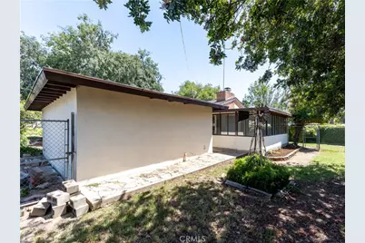 5247 Monterey Road, Riverside, CA 92506 - Photo 17
