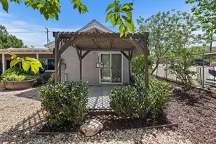 115 East St, Norco, CA 92860 - Photo 35