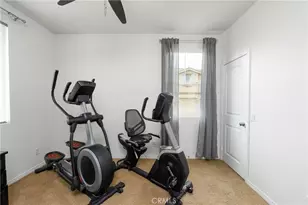 15104 Whitegate, Fontana, CA 92336 - Photo 35