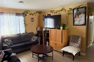 11830 Wolcott, Adelanto, CA 92301 - Photo 3