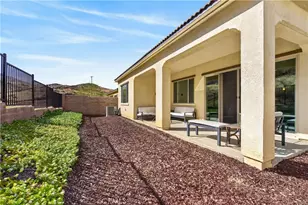 23944 Saunter Wy, Corona, CA 92883 - Photo 19