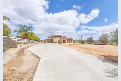 17970 Wildwood Creek Rd, Riverside, CA 92504 - Photo 3