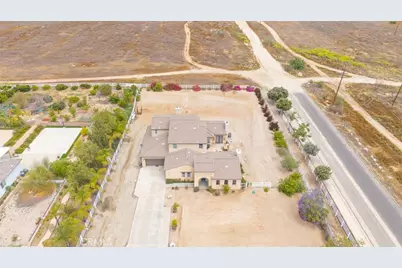17970 Wildwood Creek Rd, Riverside, CA 92504 - Photo 49