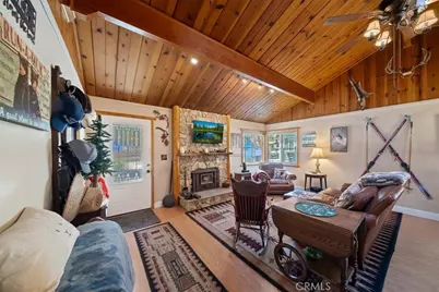 1004 Wendy Avenue, Big Bear City, CA 92314 - Photo 15