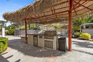 1854 Natalie Ln, Riverside, CA 92506 - Photo 43