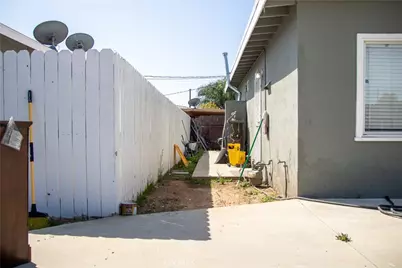 11939 Indian, Moreno Valley, CA 92557 - Photo 43
