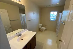14051 Mare, Victorville, CA 92394 - Photo 17