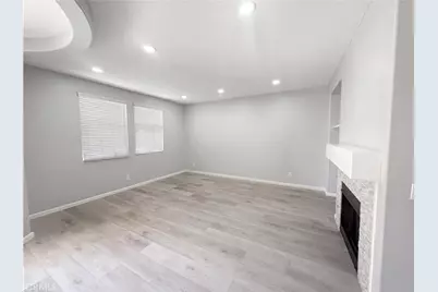 1800 E Lakeshore Drive #1006, Lake Elsinore, CA 92530 - Photo 7