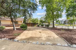 415 Lewis Ct, Claremont, CA 91711 - Photo 25
