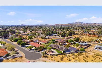 19670 Tonkawan Road, Apple Valley, CA 92307 - Photo 63