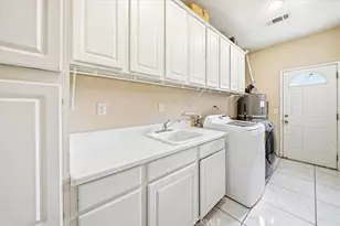 23574 Lake Valley Dr, Moreno Valley, CA 92557 - Photo 25