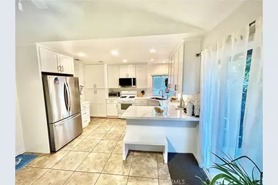 10430 Palo Alto, Rancho Cucamonga, CA 91730 - Photo 7