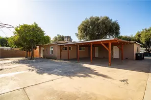 1854 Cleveland, San Bernardino, CA 92411 - Photo 25