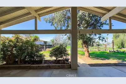 16201 Alta Cresta Avenue, Riverside, CA 92508 - Photo 35