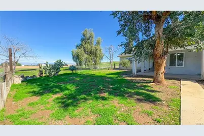 16201 Alta Cresta Avenue, Riverside, CA 92508 - Photo 47