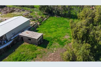 16201 Alta Cresta Avenue, Riverside, CA 92508 - Photo 45