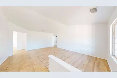 16201 Alta Cresta Avenue, Riverside, CA 92508 - Photo 15