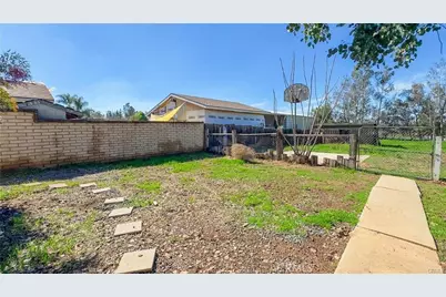 16201 Alta Cresta Avenue, Riverside, CA 92508 - Photo 43