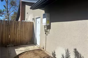 11764 Sutter Ave, Yucaipa, CA 92399 - Photo 33