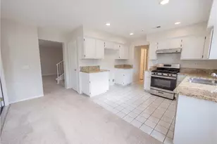 2565 W Fairview Dr, Rialto, CA 92377 - Photo 9
