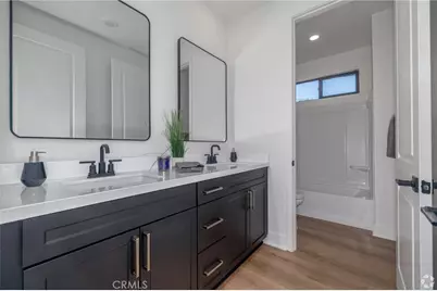 1029 N Staley Lane, Los Angeles, CA 90042 - Photo 11