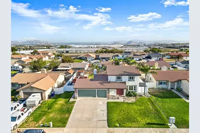 2007 W Windhaven, Rialto, CA 92377 - Photo 3
